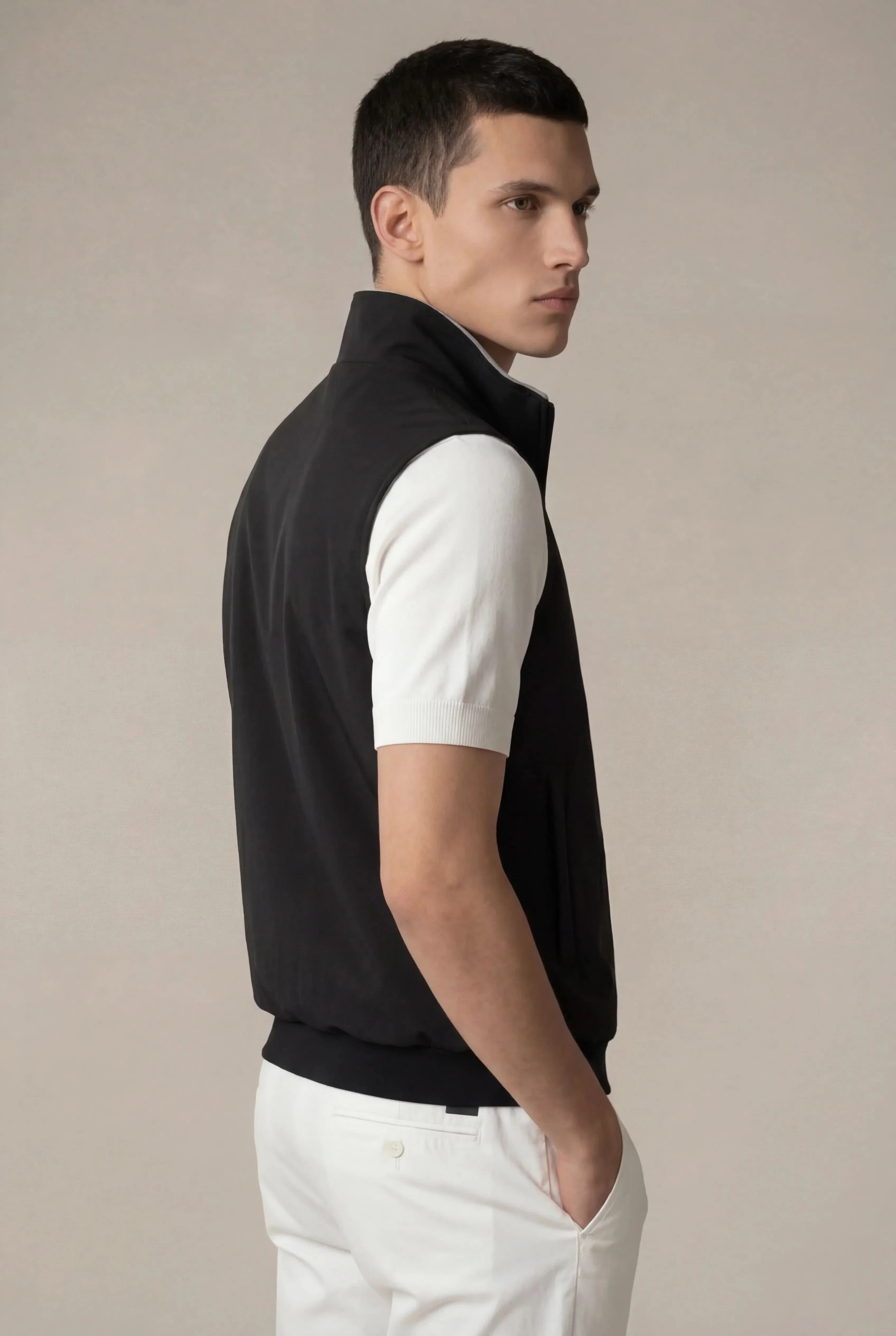 Widion Onyx Body Warmer