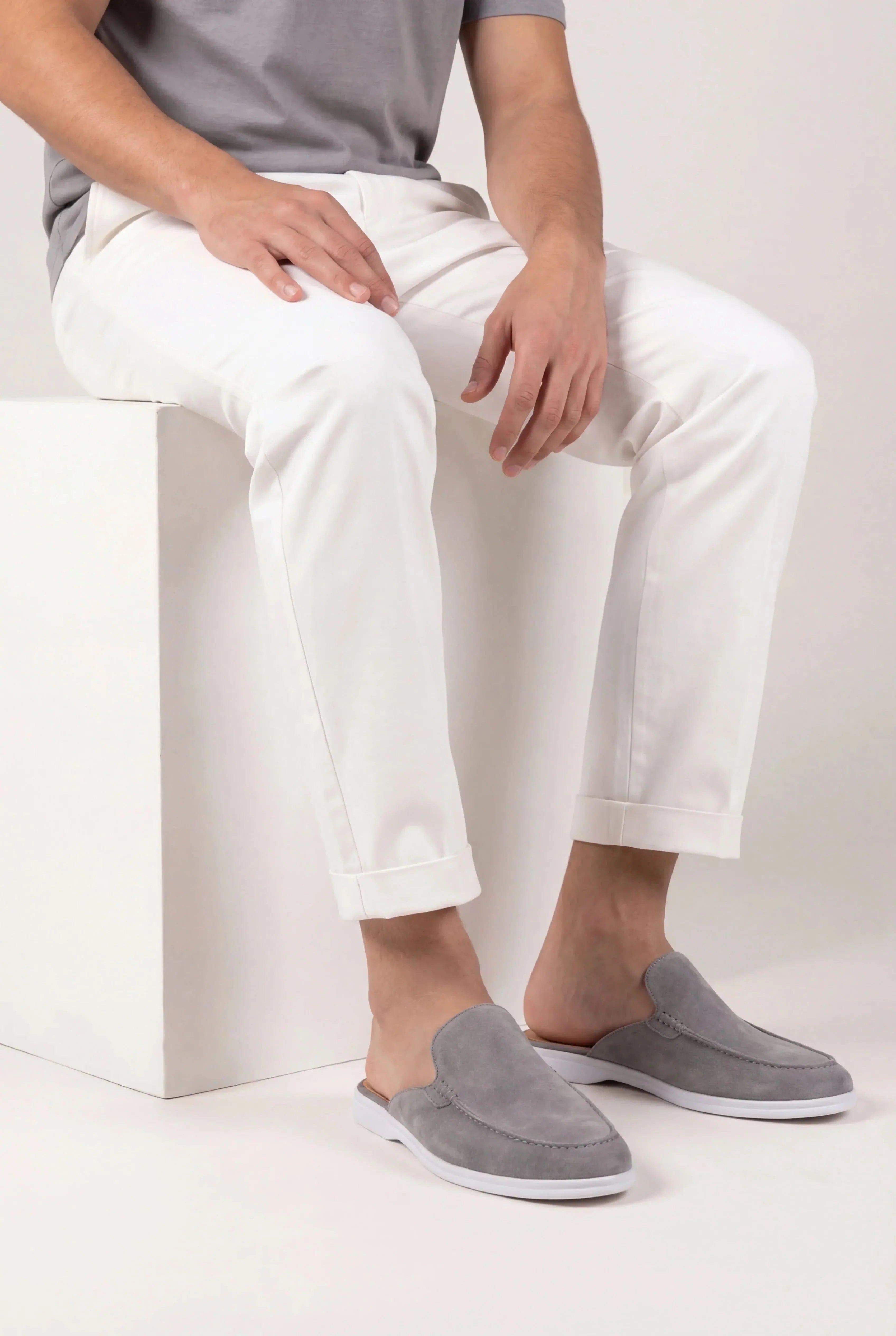 Suède Yacht Mule Grey