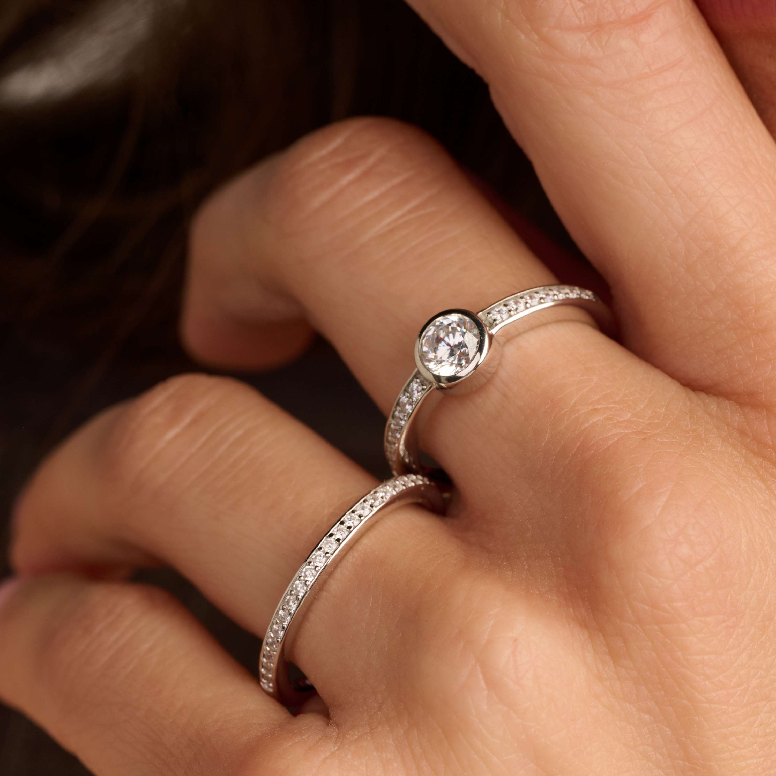 Thin Cubic Zirconia Ring