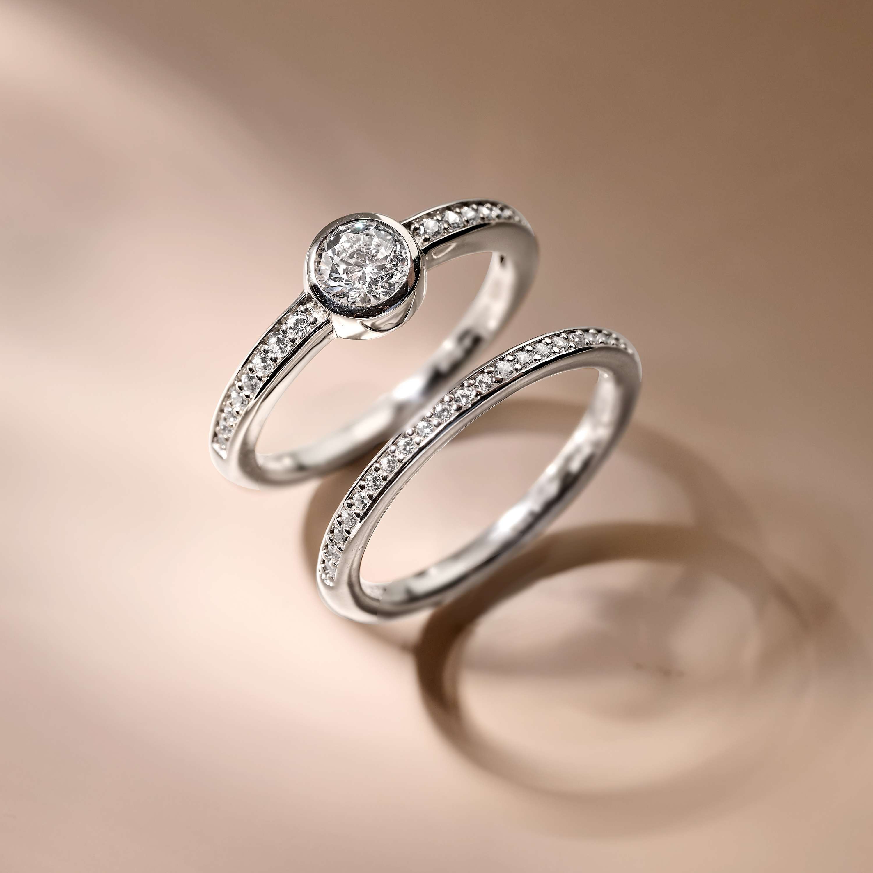 Thin Cubic Zirconia Ring