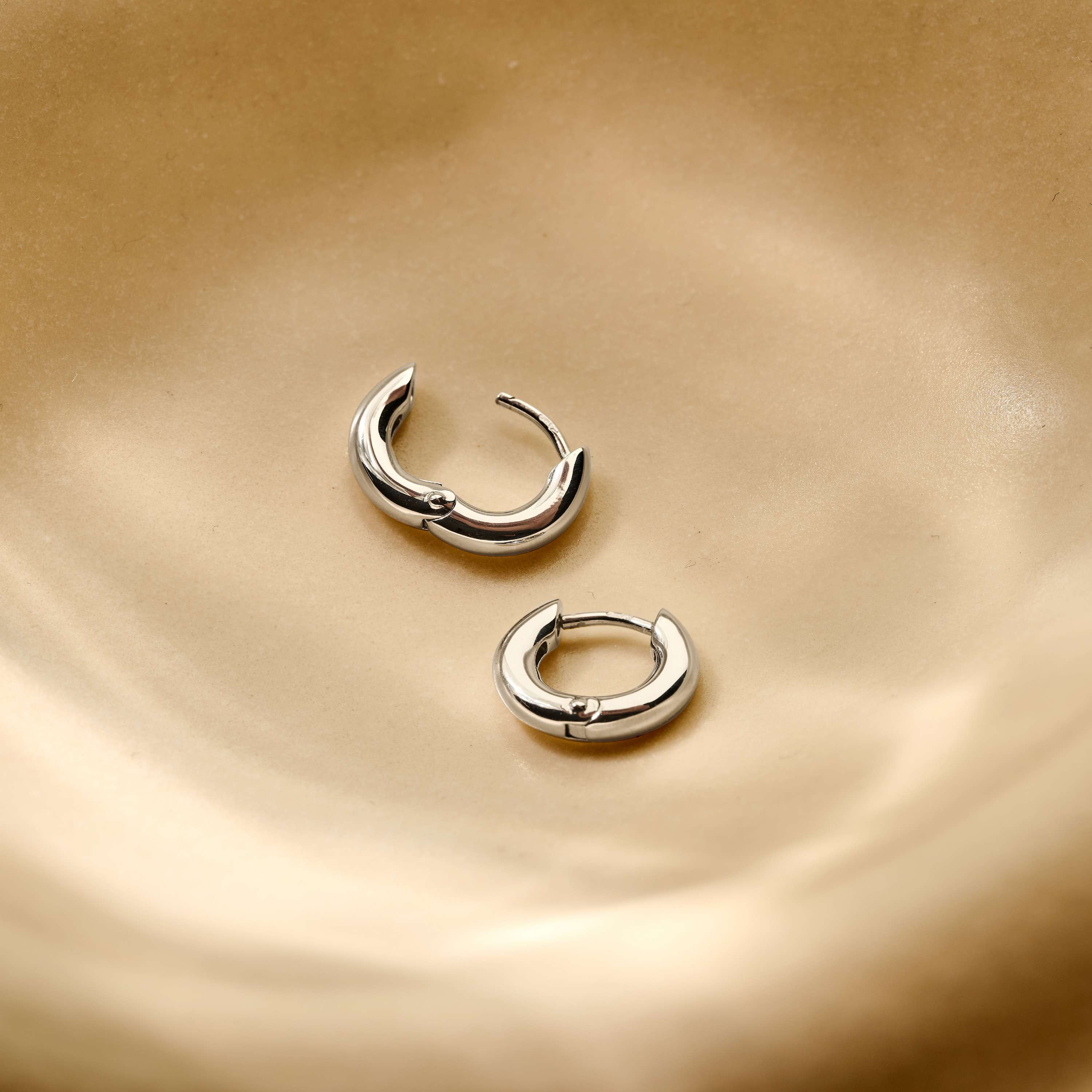 Classic Small Sterling Silver Hoop Earrings 14mm