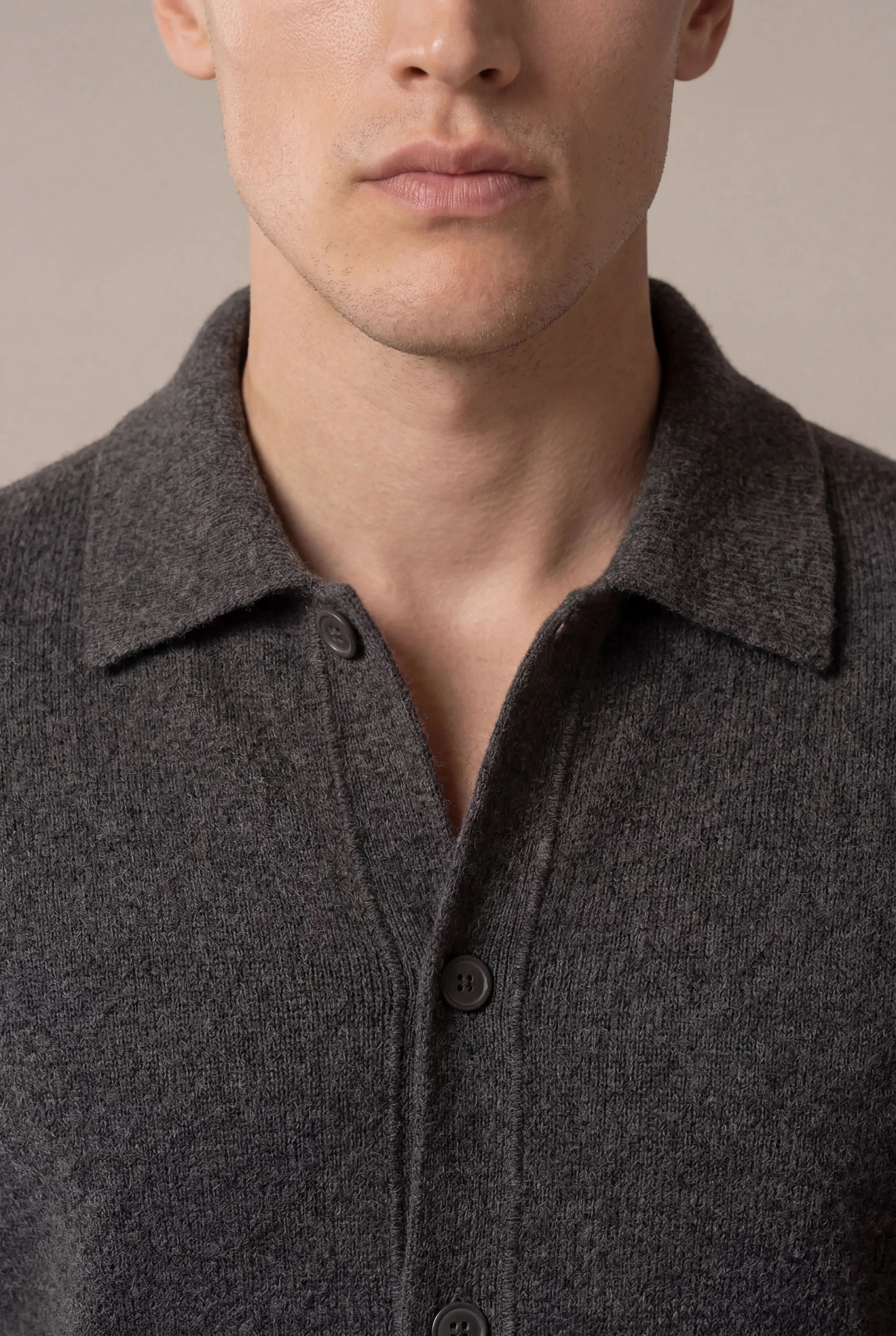 Miliano Cargidan Grey