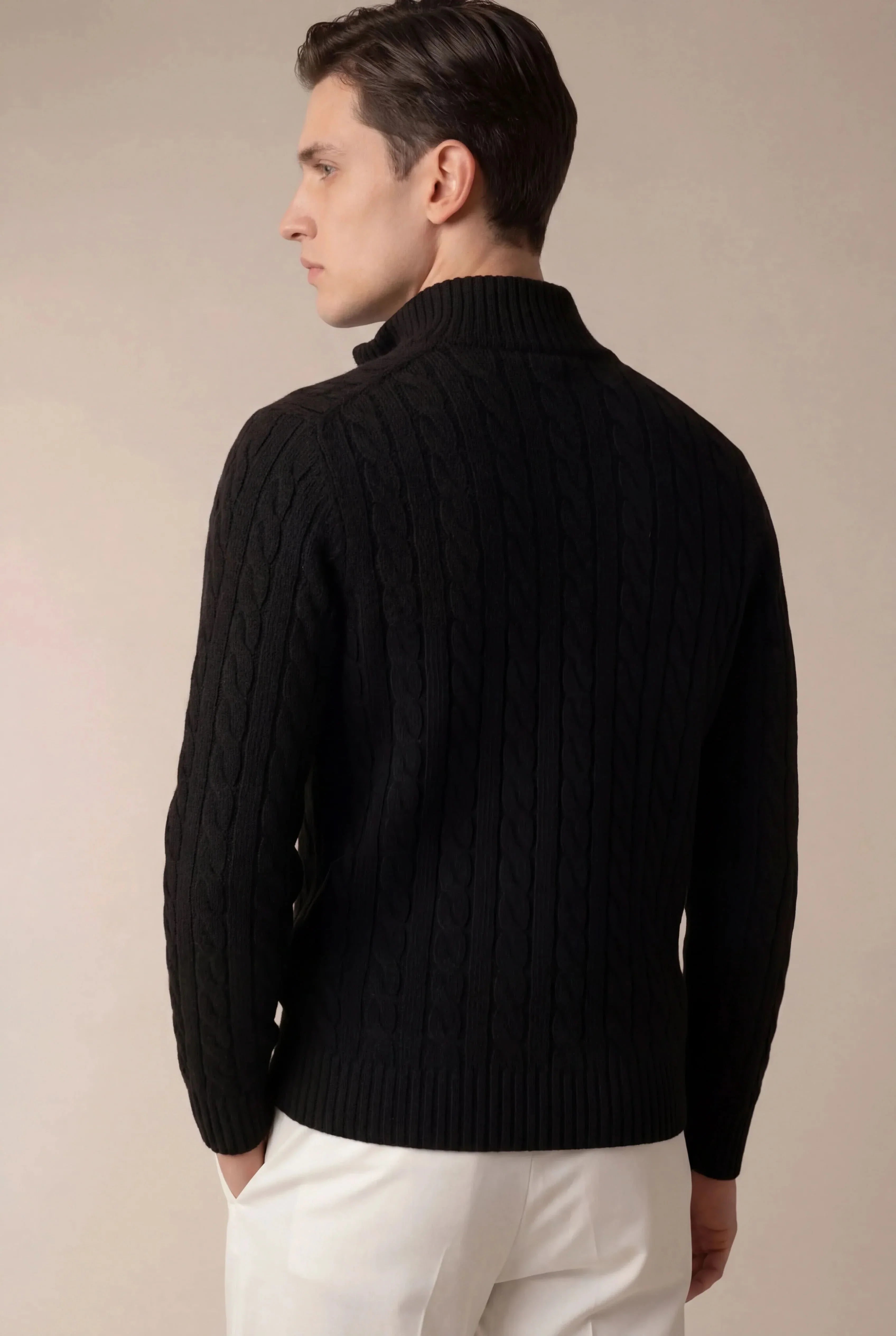 Sero Zip Knit Black