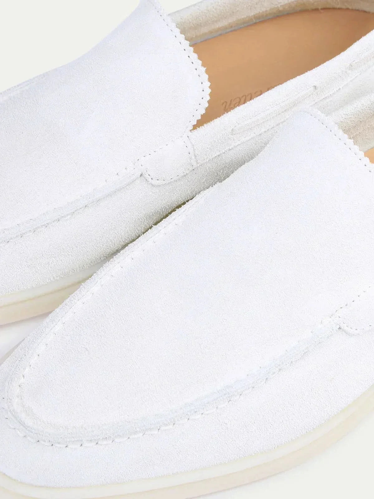 Classic Suède Loafer Pearl White