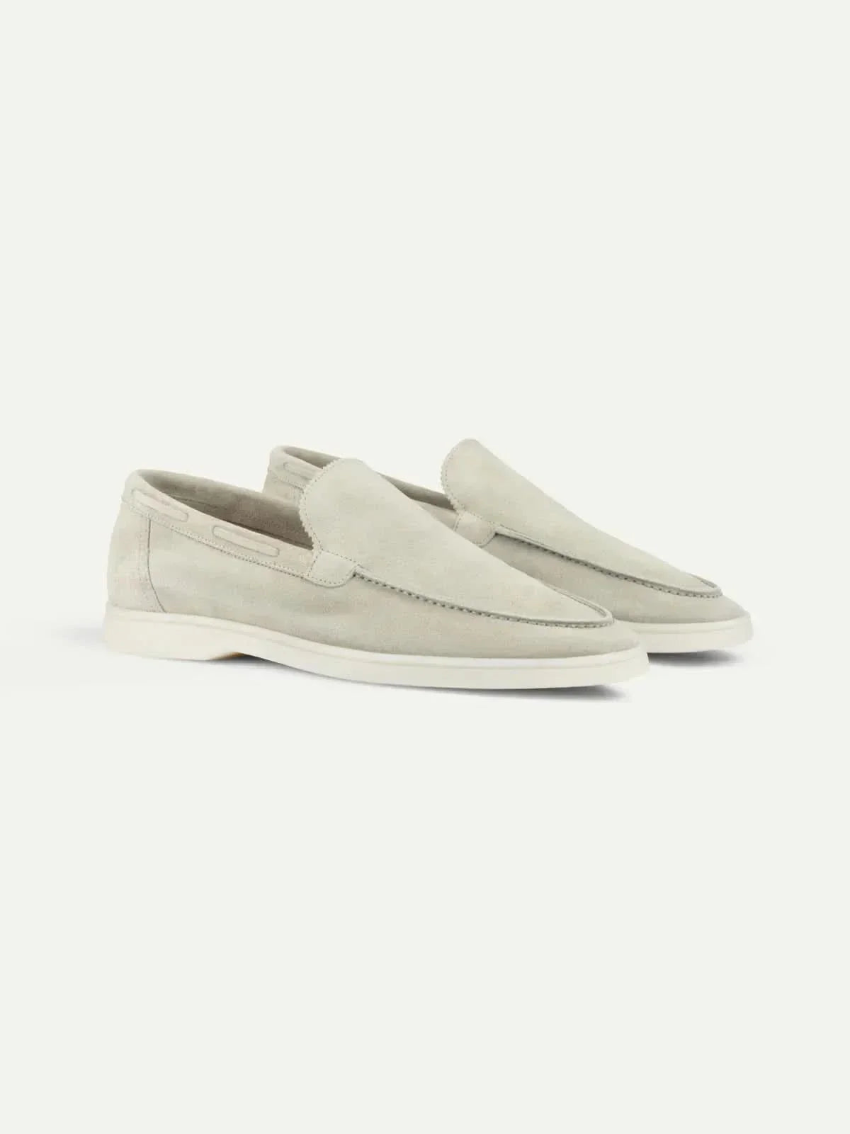 Classic Suède Loafer Creme